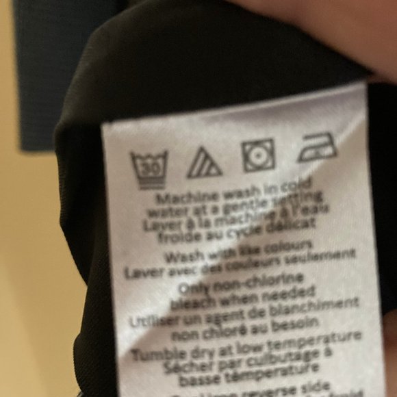 HIGHLINE Blazer NWT Size 8 Black Houndstooth(BLACK & GREY) - Picture 4 of 4